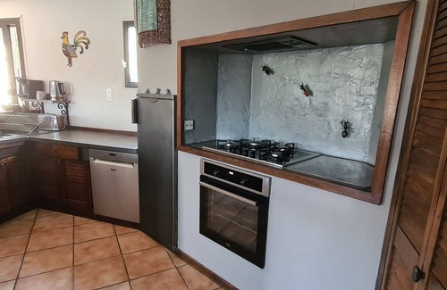 Saint-Michel-de-Llotes Villa | Detached family villa with pool and garden