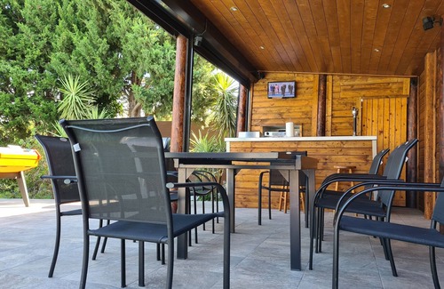 Saint-Michel-de-Llotes Villa | Detached family villa with pool and garden