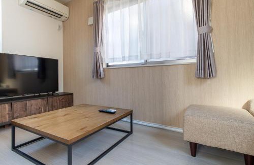 Ojima Apartment | Detached house in Oshima 4chome, one train ride to Shinjuku 大島4丁目