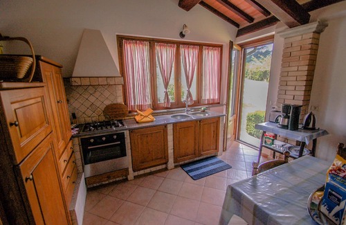 Orvieto House | Detached house with private pool and panoramic view on the city of Orvieto.