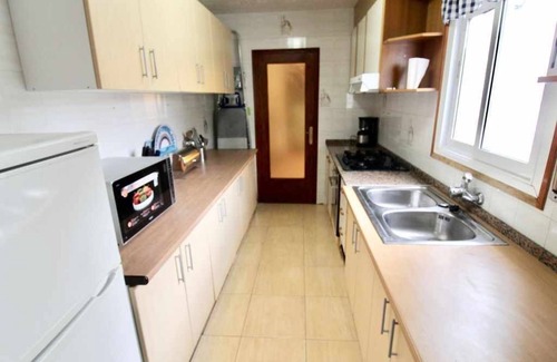 Les Tres Cales Villa | Detached single storey house with garden and private pool Wifi
