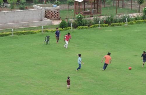 Gwalior Hotel | Devalaya Agr Tourist Center