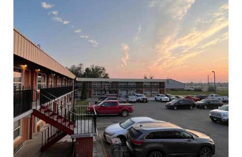 Devils Lake Hotel | Devils Lake Inn By OYO Near Devils Lake Regional Airport