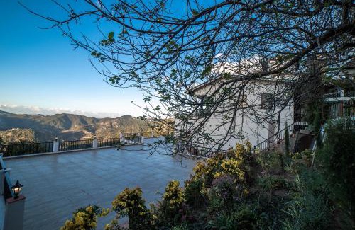 Dhanachuli Hotel | Dhanachuli Retreat