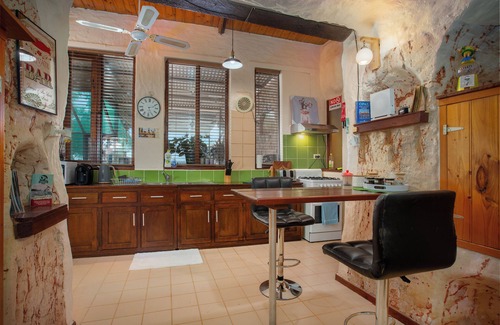 Coober Pedy House | Di's Dugouts