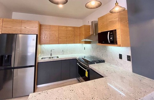 Monterrey Apartment | DIANA - JOSE M - ARENA 1008 · Beautiful Apt Arena, Fundidora, BBQ, Gym.