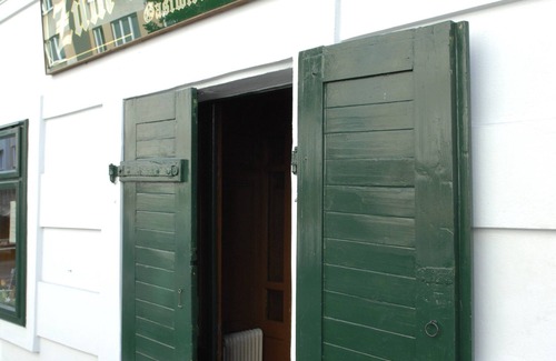 Margareten Apartment | Die Gästewohnung im Herzen Wiens. Freundlich, bunt, preiswert.
