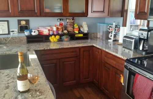 Dillon Beach House | Dillon Beach Surf Cottage With 180 Degree Views Of The Pacific And Pt. Reyes