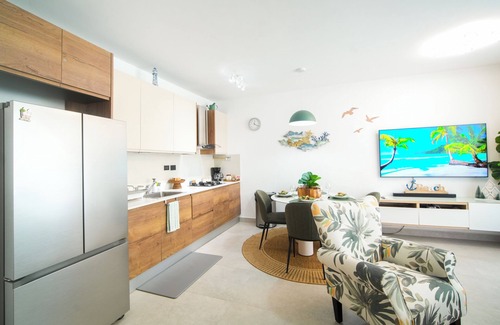 San Cristobal Apartment | Dimary ApartmentnEstilo y confortnSol, playa y arena… lo demás, te encargas tú.