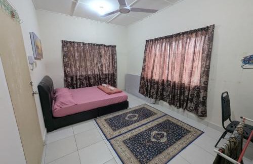 Semporna House | Din's Homestay