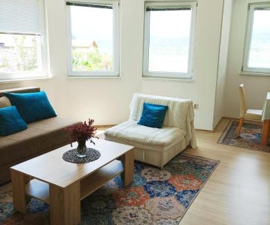 Konjic Apartment | Dina apartman Jablaničko jezero