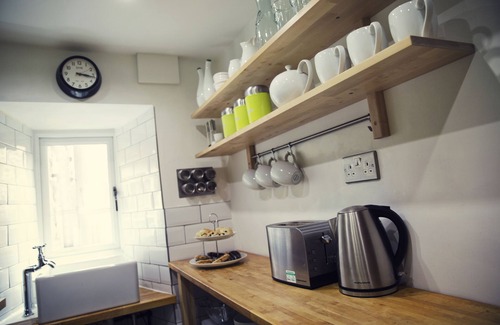 Reeth Cottage | Dinmore, a quirky stone cottage for 2 people near the green in Reeth, Swaledale