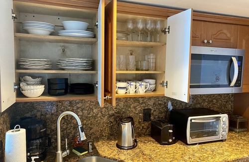 Mid Beach Apartment | Direct ocean front condo Miami Beach