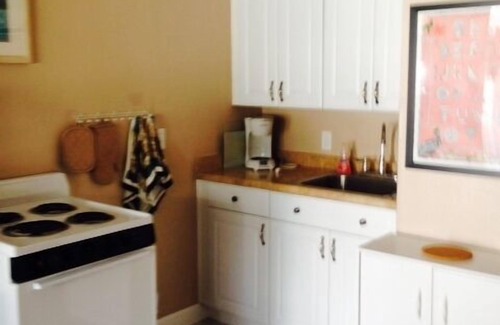 Pass-a-Grille Historic District Condo | DIRECTLY ON BEACH - ST PETE BEACH PASS-A-GRILLE - Awesome Sunsets from Balcony