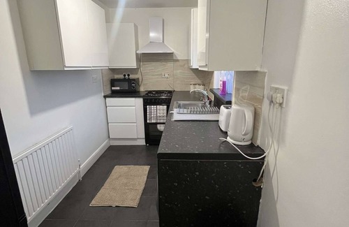 Shepherd's Bush Apartment | Discounted Long stays in shepherd bush