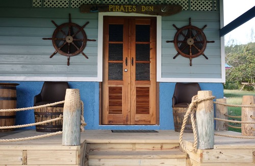 Robins Bay Villa | Discounted New! Tranquil, Luxurious 2 Bedroom, Oceanfront Villa in Paradise