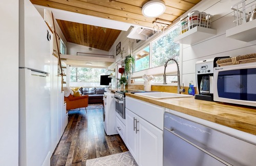 Phoenix Lake-Cedar Ridge Apartment | Discover Serenity in the Heart of Sonora's Mountain Paradise