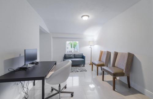 Northeast Miami House | Discover Serenity in this Tranquil Miami Home