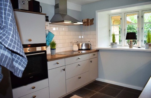 Aventoft House | "Discover Tranquility at Haus Frieda: Your Perfect Family Retreat!"