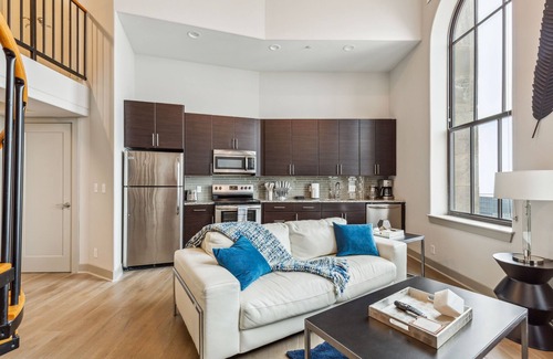 Downtown Baltimore Apartment | Distinguished Apartment Rooftop Deck