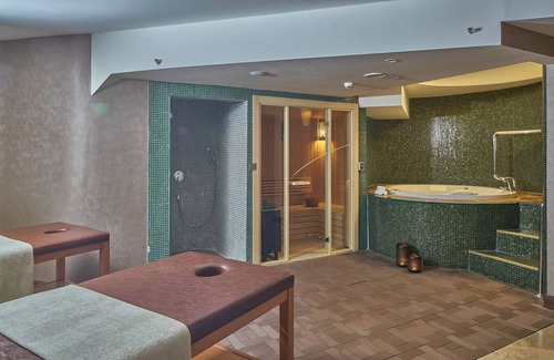 Yildizevler Hotel | Divan Ankara