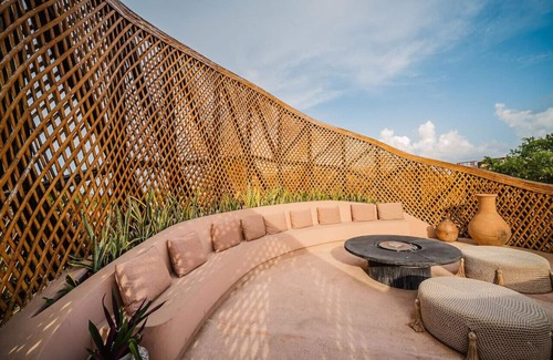 Zama Apartment | Divine 2BR w Pool | Gym | Yoga Classes| Restaurant