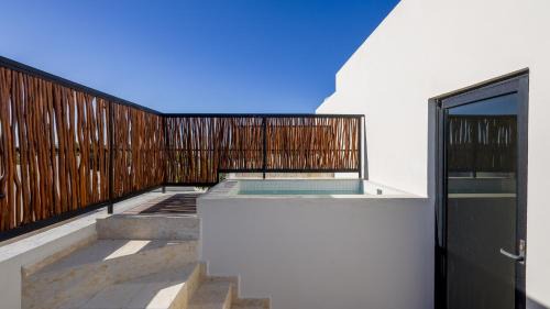 Tulum House | Divine House with private roof and pool only 1km from the Beach