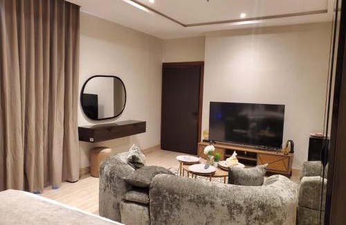 Al Khobar Apartment | Diyar Studio Luxury Swimming Pool Al Hamra 102B
