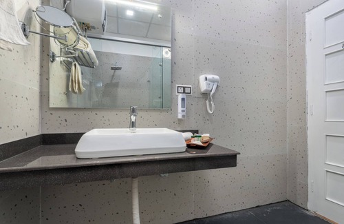 Dalhousie Hotel | Dls Nature Trinket Resort