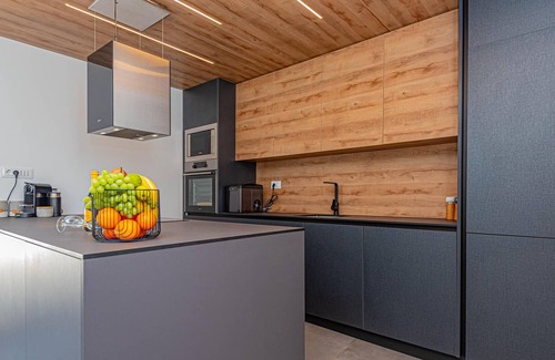 Zaton House | Do you want to experience a luxurious vacation with pool and in authentic design, you will love this