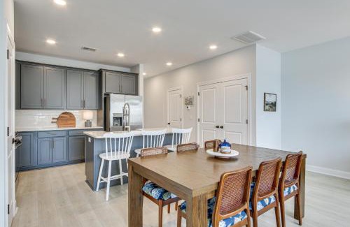 Greenwood House | Dock Access Pet-Friendly Lake Greenwood Gem!