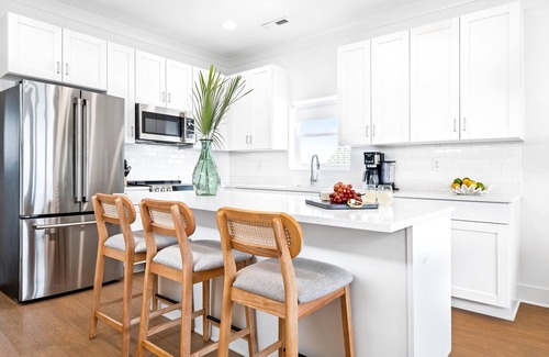 Georgetown House | Dock and Dwell at the Winyah Bay Club, Pool, Outdoor Lounge/Grill and Boat Slip included!