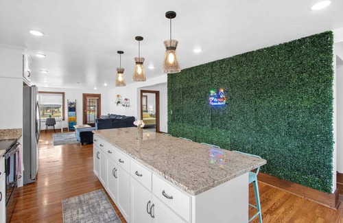 Oconto House | Dock & Drift: Kayaks&SUP|Lake Michigan|Hottub