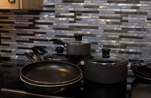 Cienega Springs House | Dock Holiday Summary: