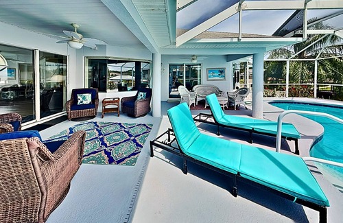 Palm Harbor Condo | Dock Holliday