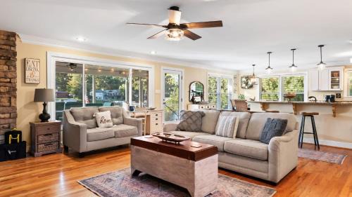 Westport House | Dock Hot Tub Kayaks on Lake Norman Lakeside Gem by AvantStay