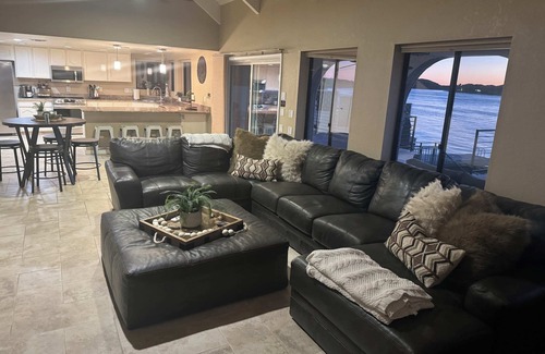 Cienega Springs House | Dockside Dream on the Parker Strip