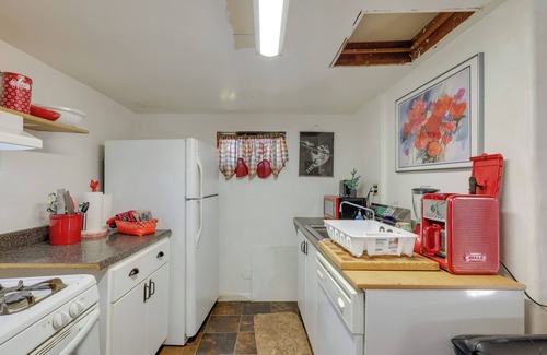 Cold Springs Cottage | Dodge Ridge Pinecrest Mountain Cabin: Near Hiking!