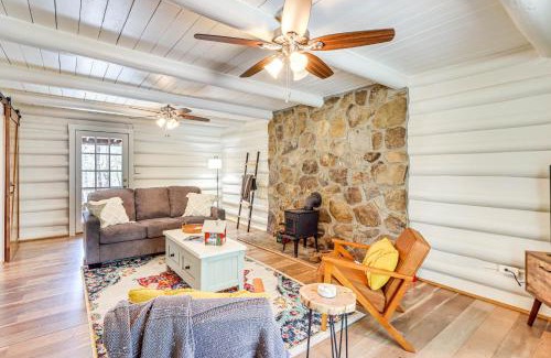 Hiawassee House | Dog-Friendly Hiawassee Cabin Near Lake and Hiking
