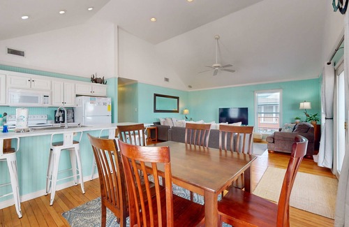 Dauphin Island House | Dog-friendly house w/canal views, balcony, private washer/dryer - close to beach