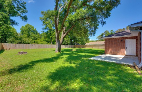 Pensacola Heights Apartment | Dog-Friendly Pensacola Duplex ~ 7 Mi to Downtown