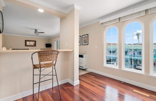 Capitola Apartment | Dog-OK at Capitola Vista #2