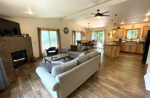 Spring Brook House | Dogwood Dream @ Spring Brook Resort