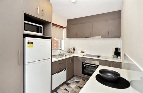 Middleton Beach Apartment | Dolphin Lodge
