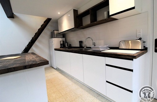 Les Echets House | Domaine Albert - Pommiers