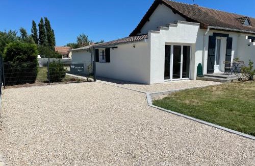 Chateauneuf-sur-Loire House | * Domaine des Noyers - Proche centre Ville