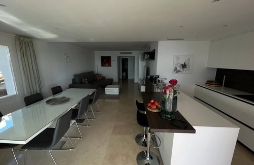 New Golden Mile Apartment | Dominion Beach Ground floor app. with garden 6 people directly by the sea and swimming pool