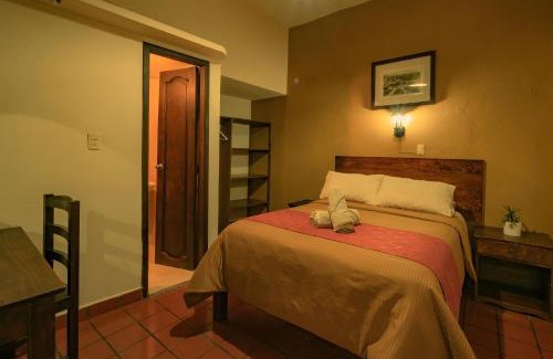 De Mexicanos Hotel | Dominnycos