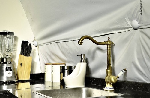 Real de Catorce RV Rental | Domo Moderno en Real de Catorce