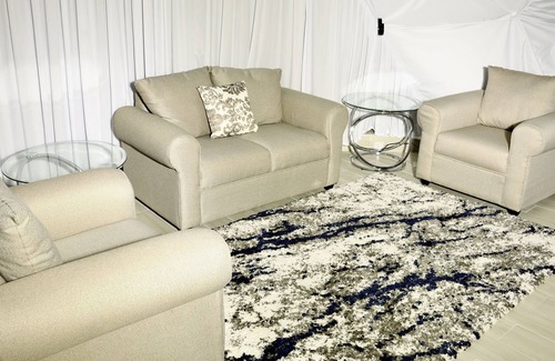 Real de Catorce RV Rental | Domo Moderno en Real de Catorce